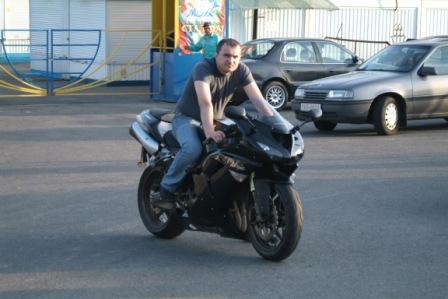 Александр Артемов