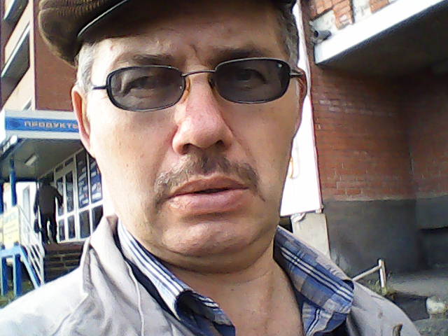 Александр Перекусихин