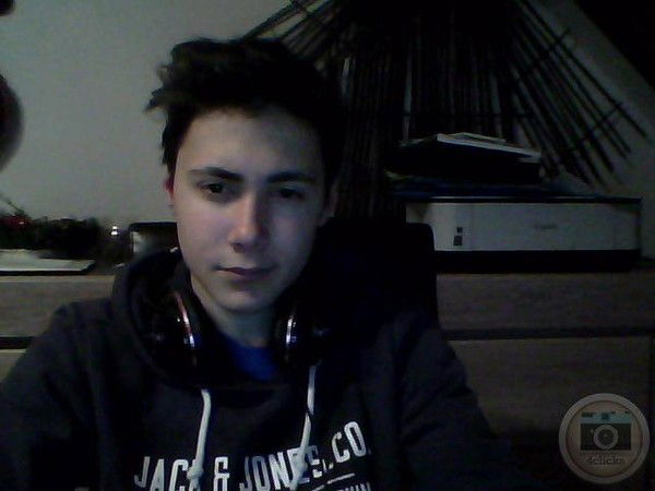 Артём Кишларь =)