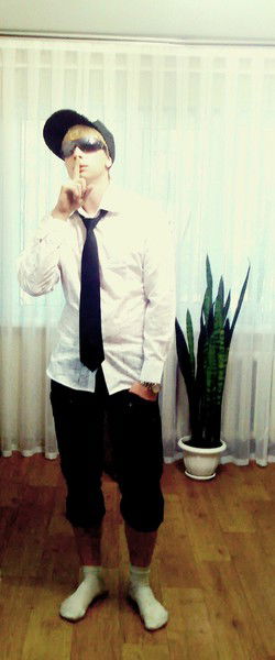 Миша Нескажу