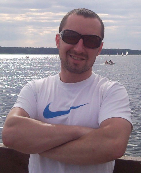 Дмитрий Олейник