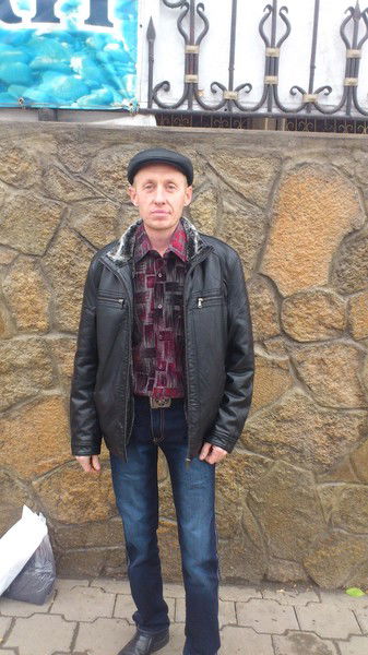 Дмитрий Бурков