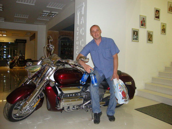 Александр Косенков