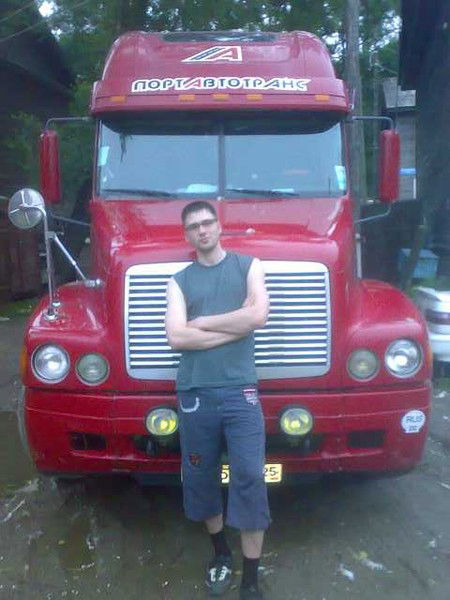 Николай Каишев