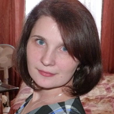 Лена Шмарикова