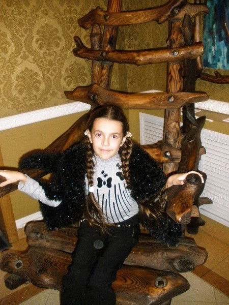 Настя Гусарова