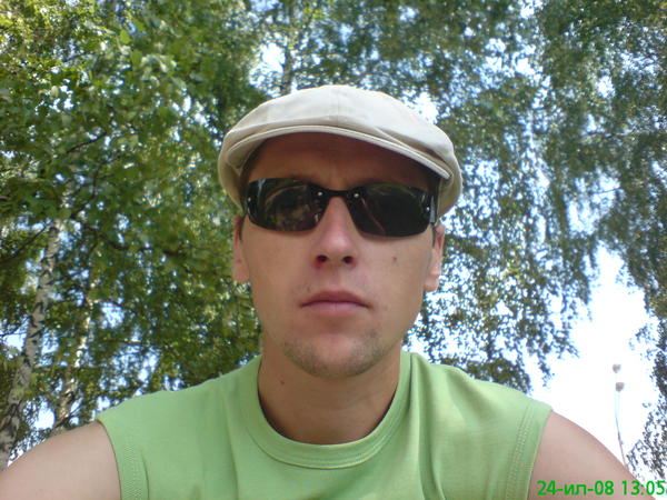 Валерий Комаров