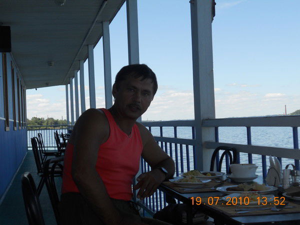 Юрий Митрофанов