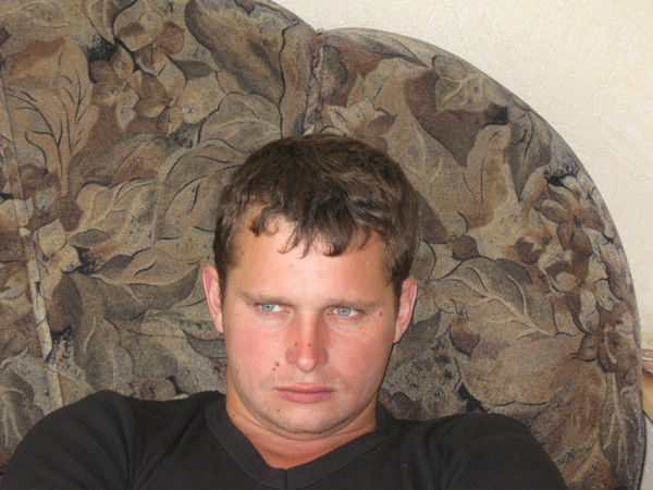 Павел Степанов