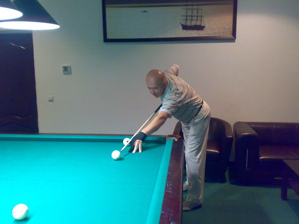 Олег Макаров