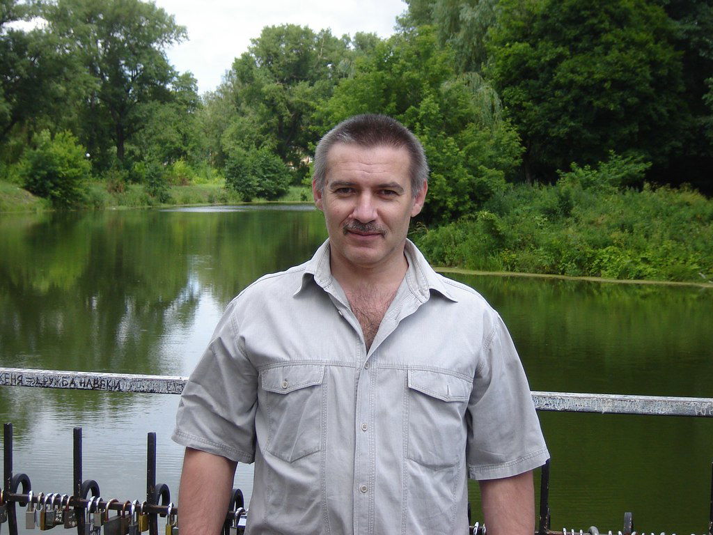 Сергей Коросташов