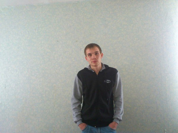 Евгений Савельев