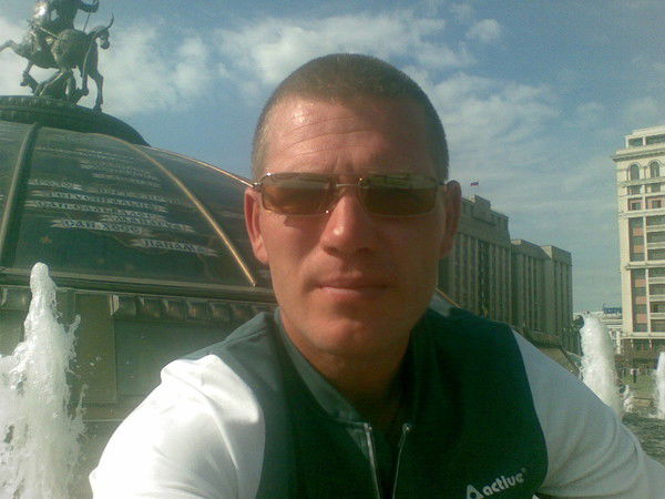 Олег Калинов