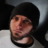 Максим Устинович