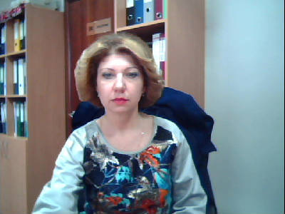 Юля Хомутинникова