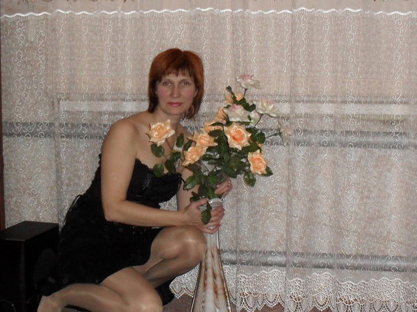 Елена Серова