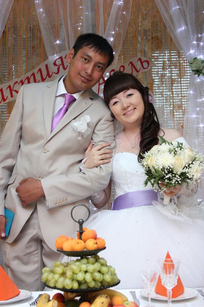 Бактияр Бикаринов