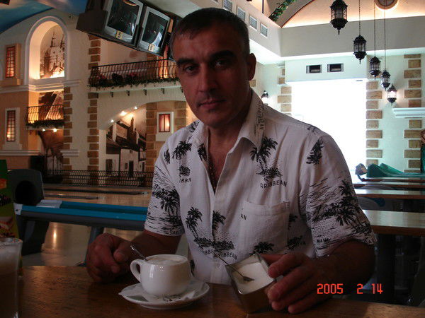 Олег Апресян