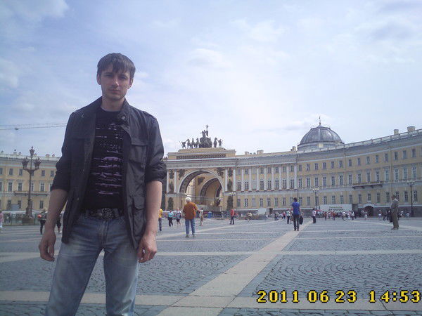 Михаил Плотников