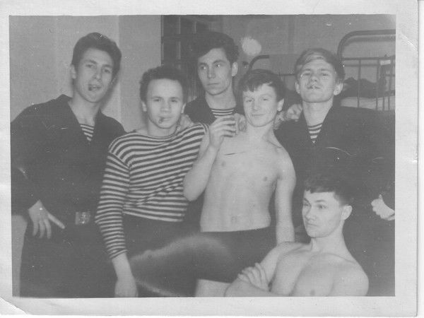 Виктор Грушин