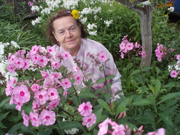 Лариса Лариса