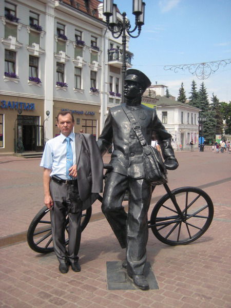 Олег Колосов