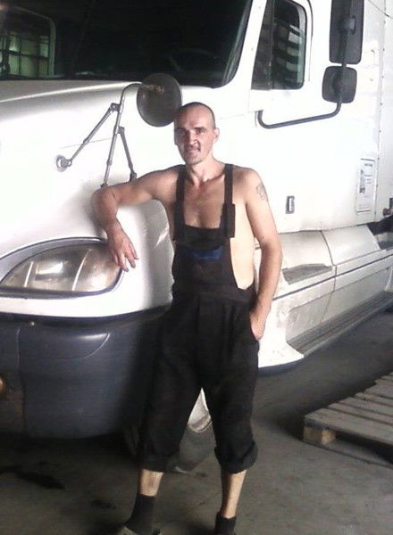 Андрей Степанов