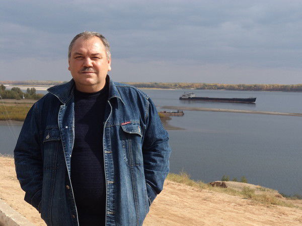 Владимир Пустовалов