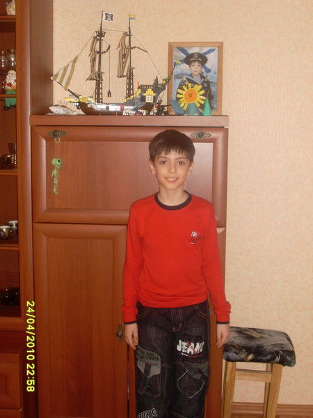 Александр Белов