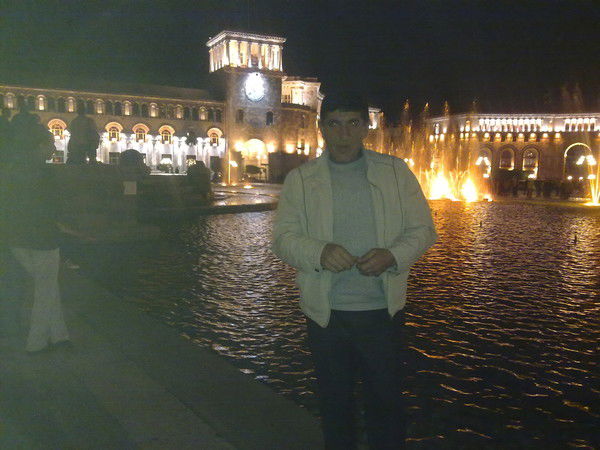 **jivan ** Hakobyan**