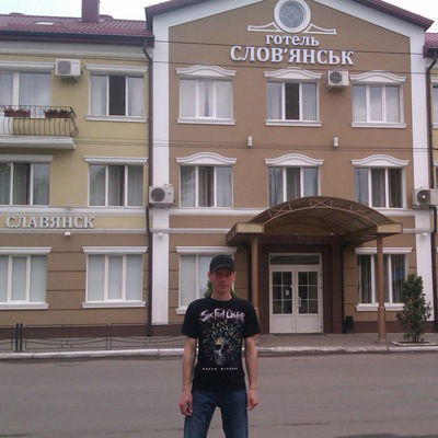 Алексей Никонов