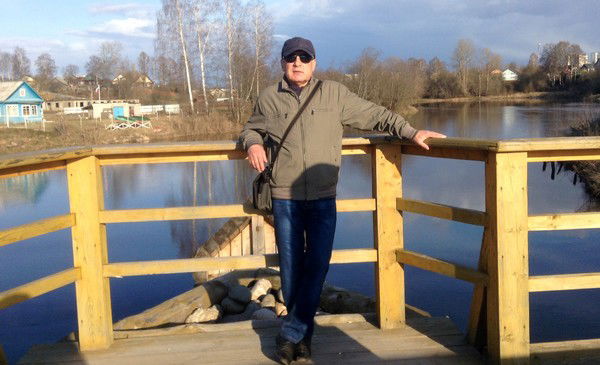 Леонид Якушев