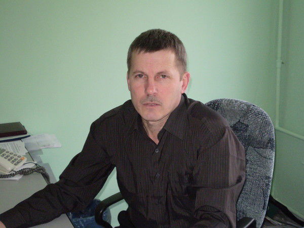 Александр Серов