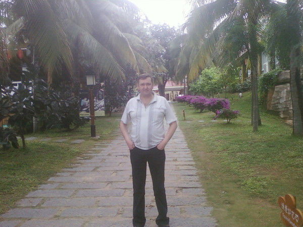 Валерий Уханов