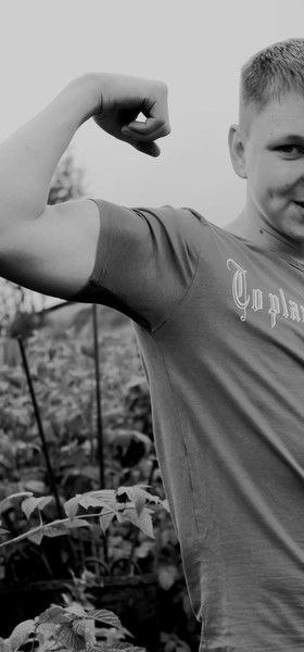 Oлег Папулов