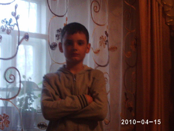 Влад Колесников