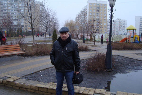 Анатолий Халаджи