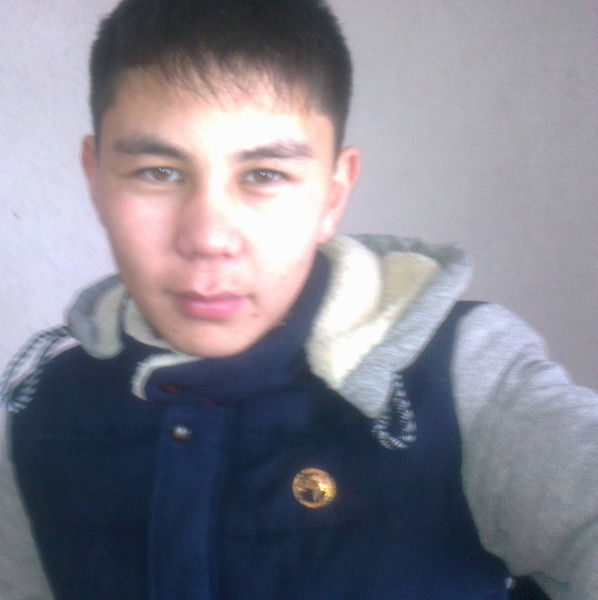 Болат Амиров