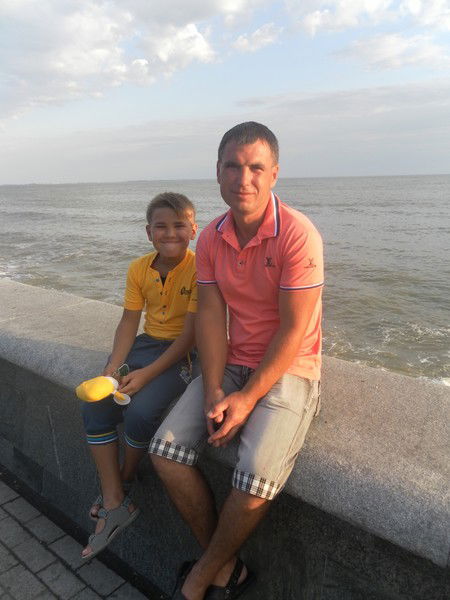 Олег Золотухин