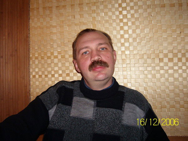 Олег Шкредов