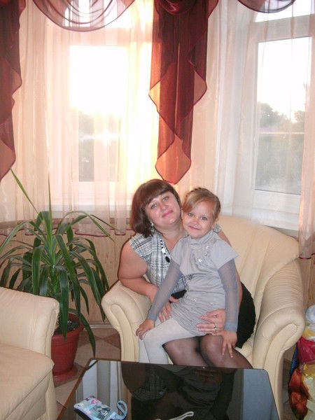 Александра Оларь