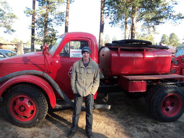 Юрий Скрипников