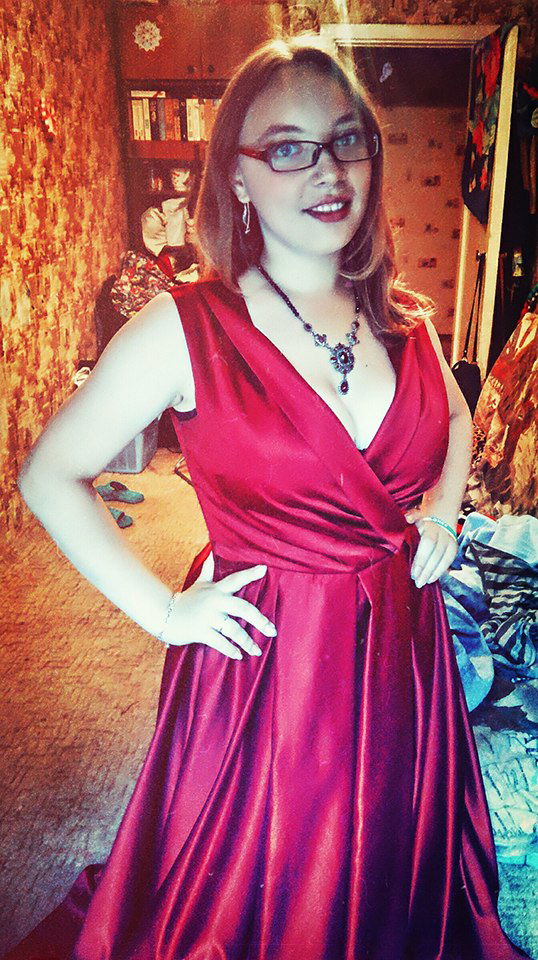 Оля Чекронова