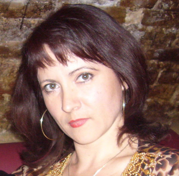 Елена Рогова