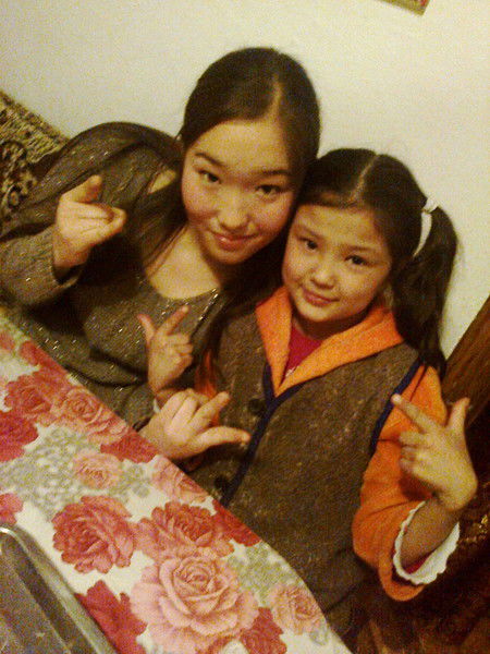 Ляззат*) Данияр