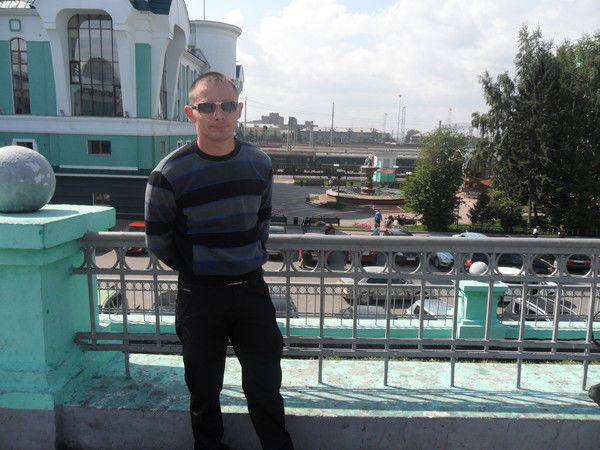 Евгений Заварзин