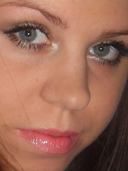 Неизвестно Неизвестно