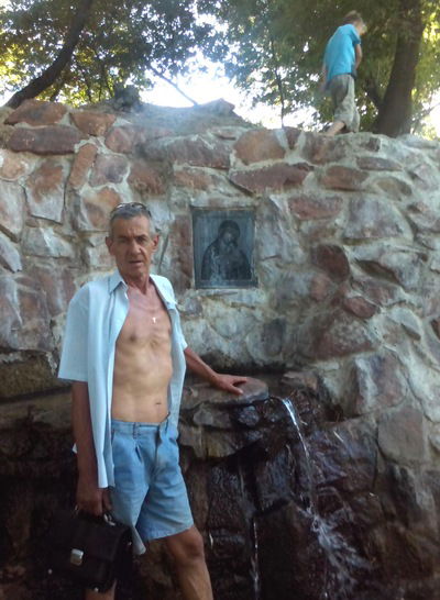 Анатолий Иванов