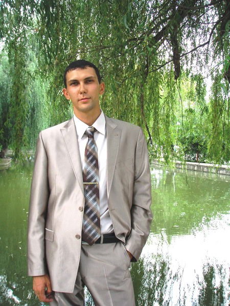 Эдуард Абземельев