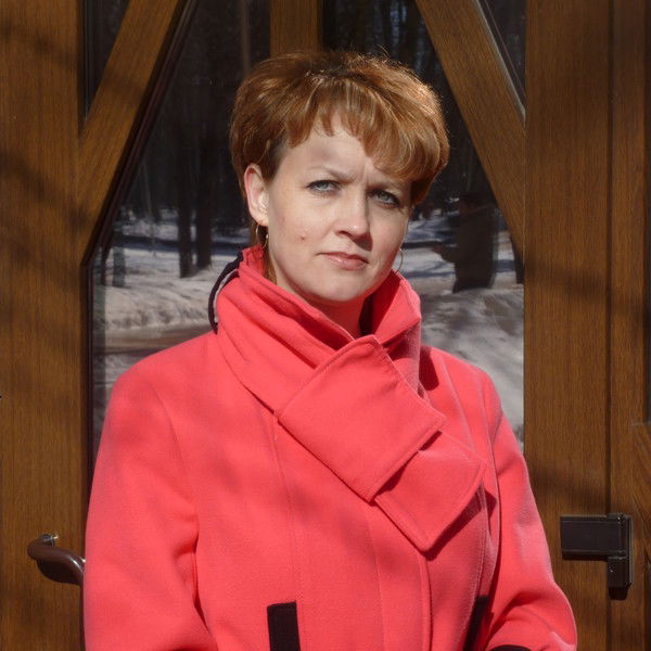 Елена Залешина